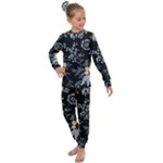 Black Background With Gray Flowers, Floral Black Texture Kids  Long Sleeve Set 