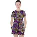 Violet Paisley Background, Paisley Patterns, Floral Patterns Women s T-Shirt and Shorts Set