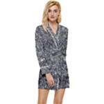 Black and white Abstract expressive print Long Sleeve Satin Robe