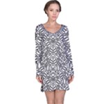 Monochrome Maze Design Print Long Sleeve Nightdress