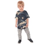 Starry Sky Moon Space Cosmic Galaxy Nature Art Clouds Art Nouveau Abstract Kids  Raglan T-Shirt
