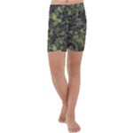 Green Camouflage Military Army Pattern Kids  Lightweight Velour Capri Yoga Leggings