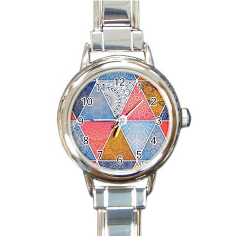 Texture With Triangles Round Italian Charm Watch from UrbanLoad.com Front