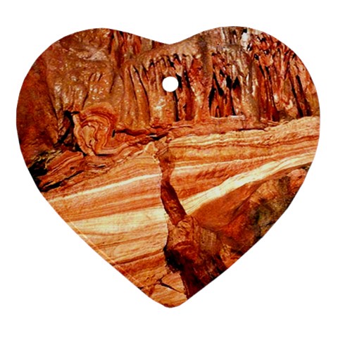 Kents Cavern Ornament (Heart) from UrbanLoad.com Front