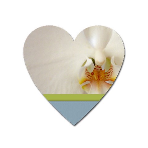 Wedding Orchid Magnet (Heart) from UrbanLoad.com Front