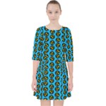 0059 Comic Head Bothered Smiley Pattern Pocket Dress