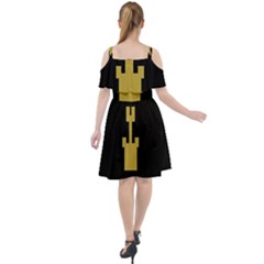 Cut Out Shoulders Dress 