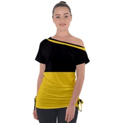 Off Shoulder Tie-Up T-Shirt 
