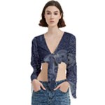 Blue Paisley Texture, Blue Paisley Ornament Trumpet Sleeve Cropped Top