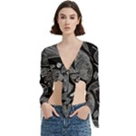 Leaves Flora Black White Nature Trumpet Sleeve Cropped Top