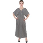 Abstract Diagonal Stripe Pattern Seamless V-Neck Boho Style Maxi Dress