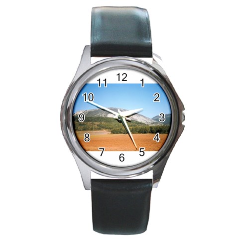 mountainscene1 Round Metal Watch from UrbanLoad.com Front