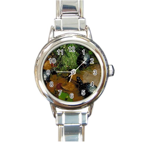 Baby Turtles Round Italian Charm Watch from UrbanLoad.com Front