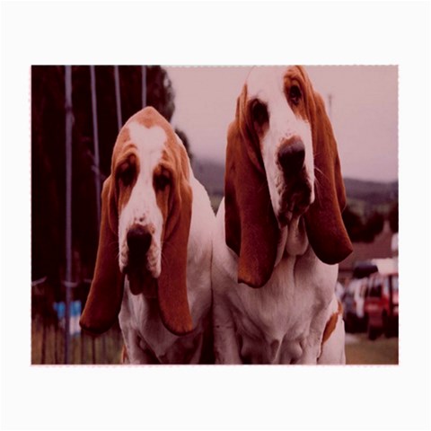 basset hounds two Glasses Cloth from UrbanLoad.com Front