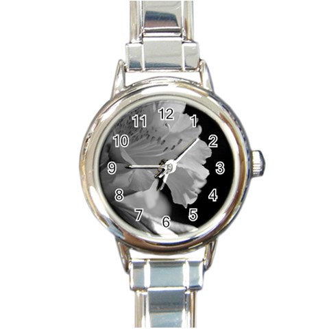 Classic beauty Round Italian Charm Watch from UrbanLoad.com Front