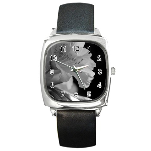 Classic beauty Square Metal Watch from UrbanLoad.com Front