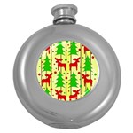 Xmas reindeer pattern - yellow Round Hip Flask (5 oz)