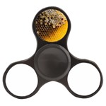 Honeycomb With Bees Finger Spinner