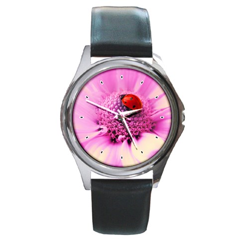 Ladybug On a Flower Round Metal Watch from UrbanLoad.com Front