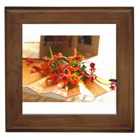 flowers Framed Tile from UrbanLoad.com Front