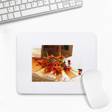 flowers Small Mousepad from UrbanLoad.com Front