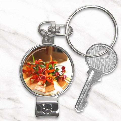 flowers Nail Clippers Key Chain from UrbanLoad.com Front