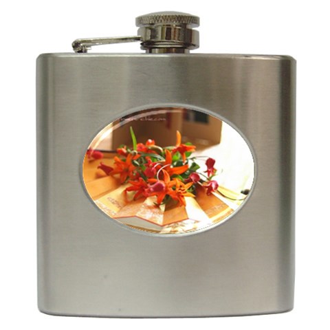 flowers Hip Flask (6 oz) from UrbanLoad.com Front