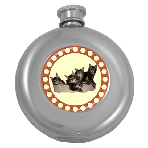 Maine coone kittens Hip Flask (5 oz) from UrbanLoad.com Front