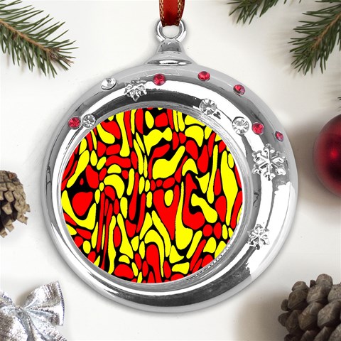 RBY 127 Metal Snowflake Red Crystal Round Ornament from UrbanLoad.com Front