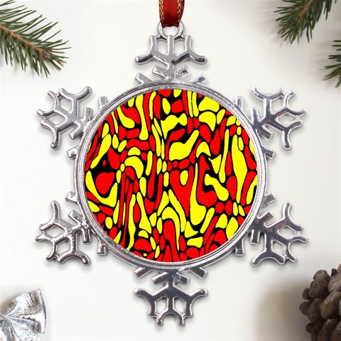 RBY 127 Metal Large Snowflake Ornament from UrbanLoad.com Front