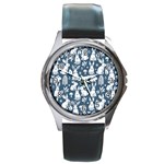 Easter bunny pattern Round Metal Watch