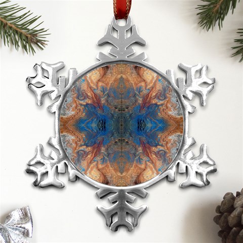 Pour Repeats Metal Small Snowflake Ornament from UrbanLoad.com Front