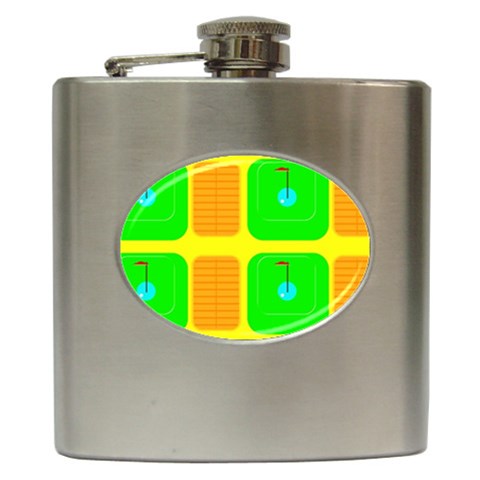 Golf Course Hip Flask (6 oz) from UrbanLoad.com Front