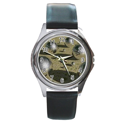 Round Metal Watch from UrbanLoad.com Front