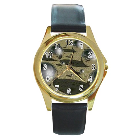 Round Gold Metal Watch from UrbanLoad.com Front